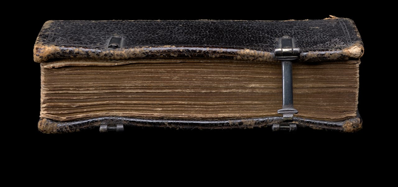 Charles Stuart and John Gauden, <em>Eikōn basilikē = The pourtraiture of His sacred Majesty in his solitudes and sufferings: with the addition of His Majesties prayers; and his reasons against the jurisdiction of the High Court of Justice.</em>, London, anonymous publisher, 1649, State Library Victoria, Melbourne (RAREEMM 115/27)